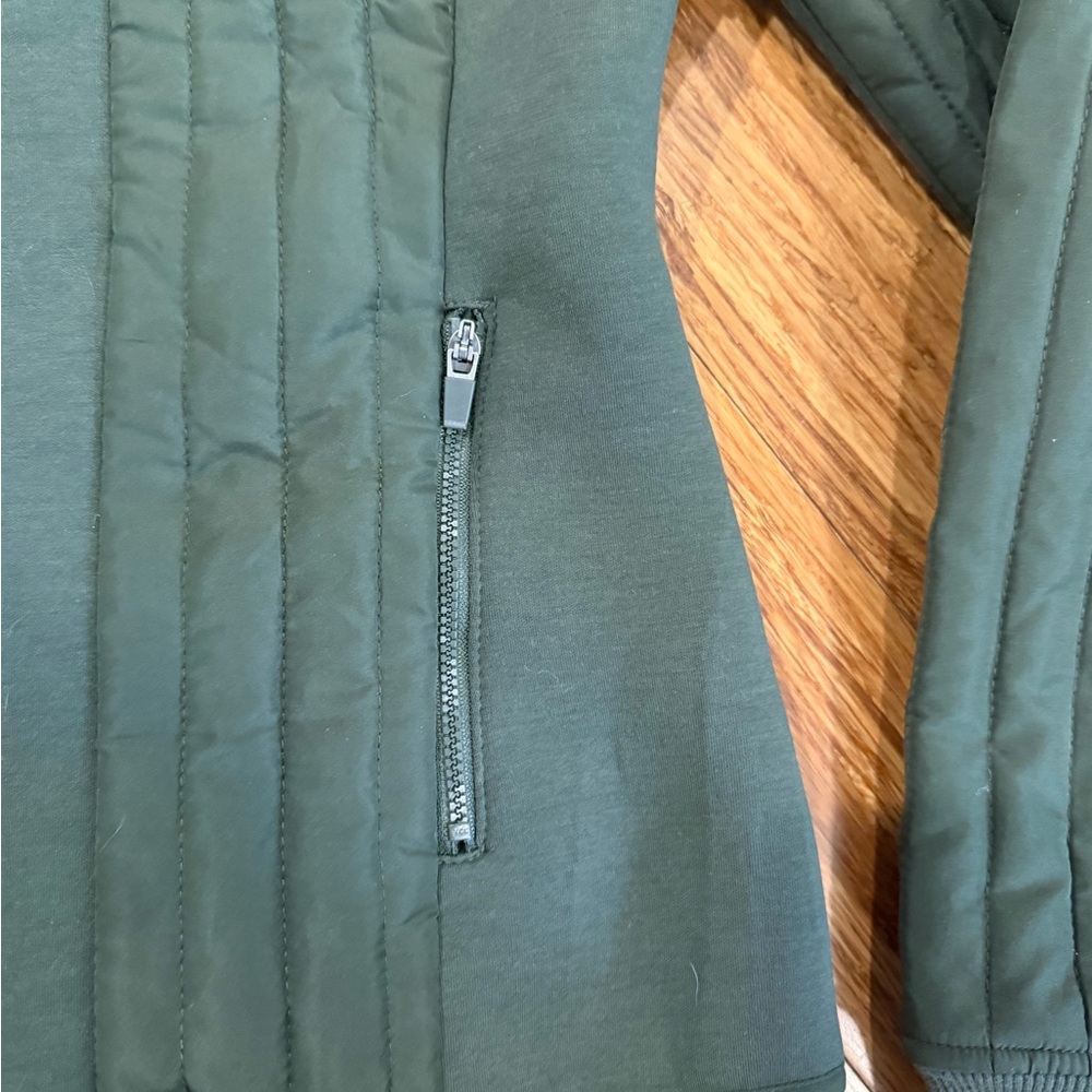 Fabletics Quilted Jacket - Picture 3 of 6